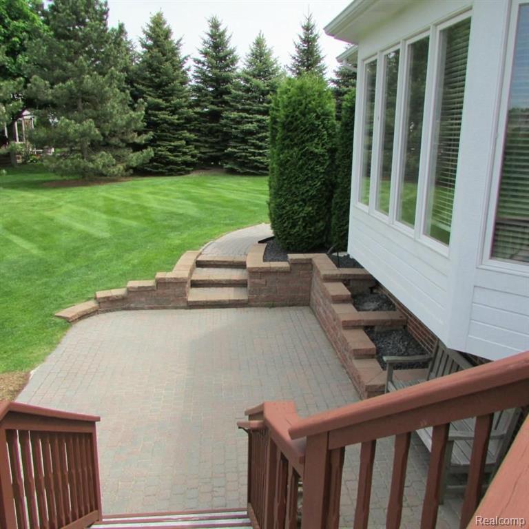1563 Elcroft Court Rochester, MI 48307 - Photo 48 of 52