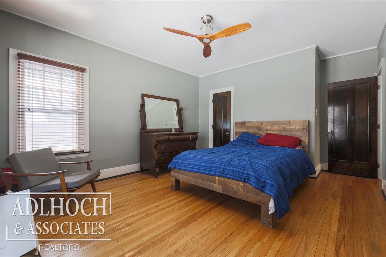 965 Pemberton Road Grosse Pointe, MI 48230 - Photo 22 of 32 31340425-22.JPG