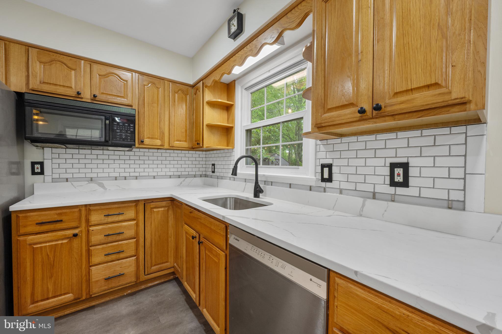 14009 Blenheim Road North Phoenix, MD 21131 - Photo 17 of 60