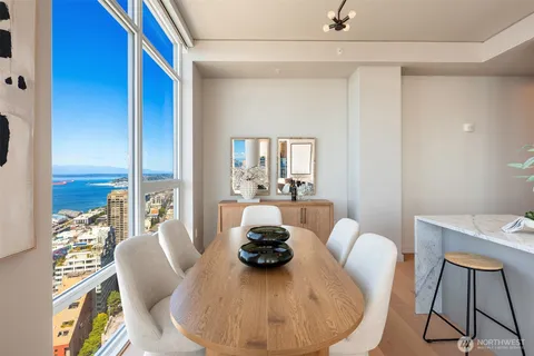 $2,850,000 | 121 Stewart Street, Unit 3704, Seattle, WA 98101