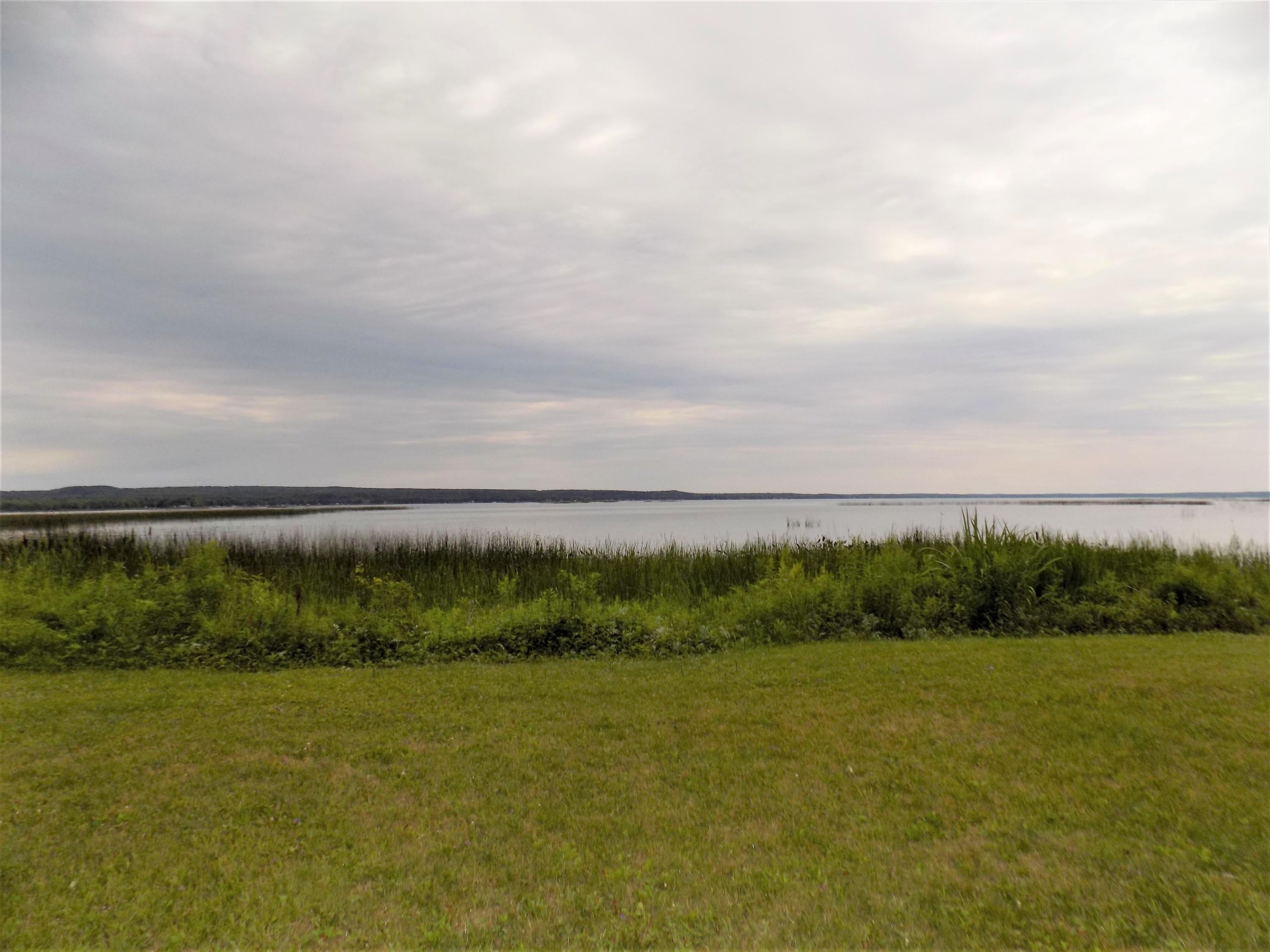 2590 North Black River Road Cheboygan, MI 49721 - Photo 2 of 16 Gallery Image 2