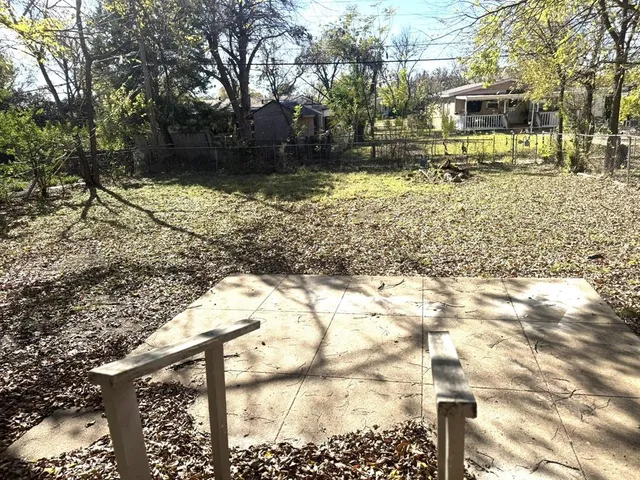 $1,500 | 9849 San Lea Drive, Dallas, TX 75228