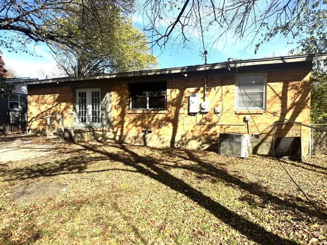 $1,500 | 9849 San Lea Drive, Dallas, TX 75228