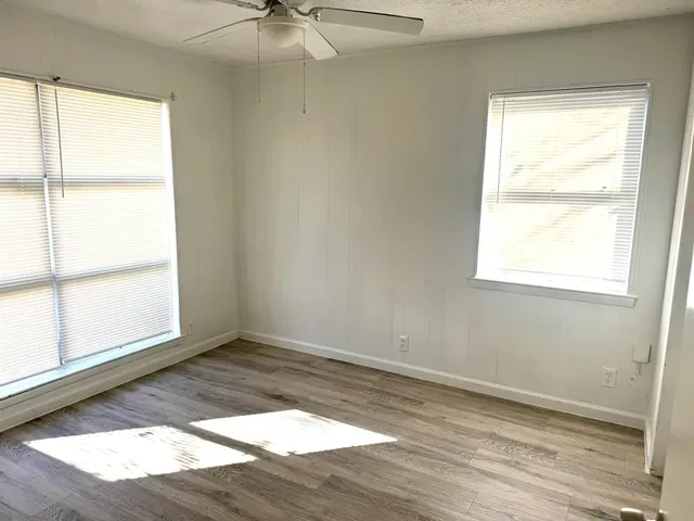 $1,500 | 9849 San Lea Drive, Dallas, TX 75228