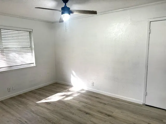 $1,500 | 9849 San Lea Drive, Dallas, TX 75228