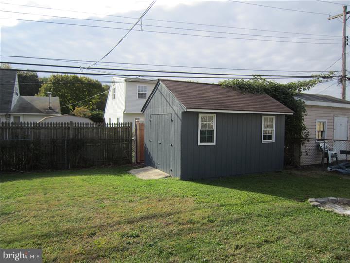 26 Mill Bend Road Levittown, PA 19056 - Photo 18 of 20 Gallery Image 18