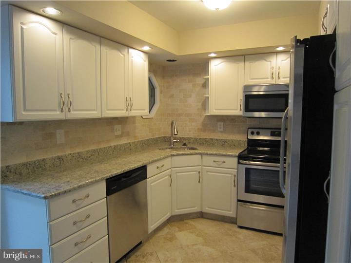 26 Mill Bend Road Levittown, PA 19056 - Photo 4 of 20 Gallery Image 4