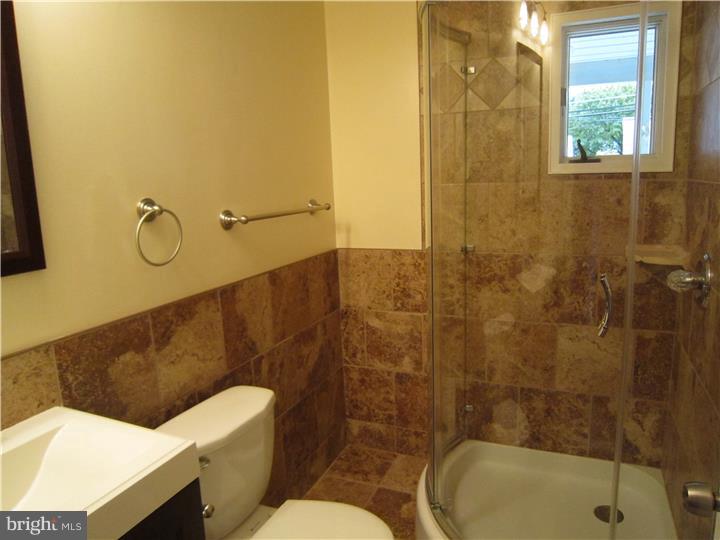 26 Mill Bend Road Levittown, PA 19056 - Photo 9 of 20 Gallery Image 9