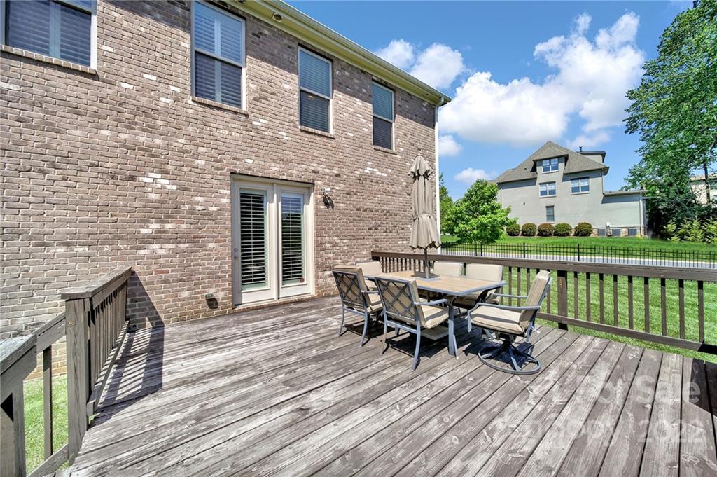207 Kingsdown Avenue Charlotte, NC 28270 - Photo 43 of 48 a view of deck with patio