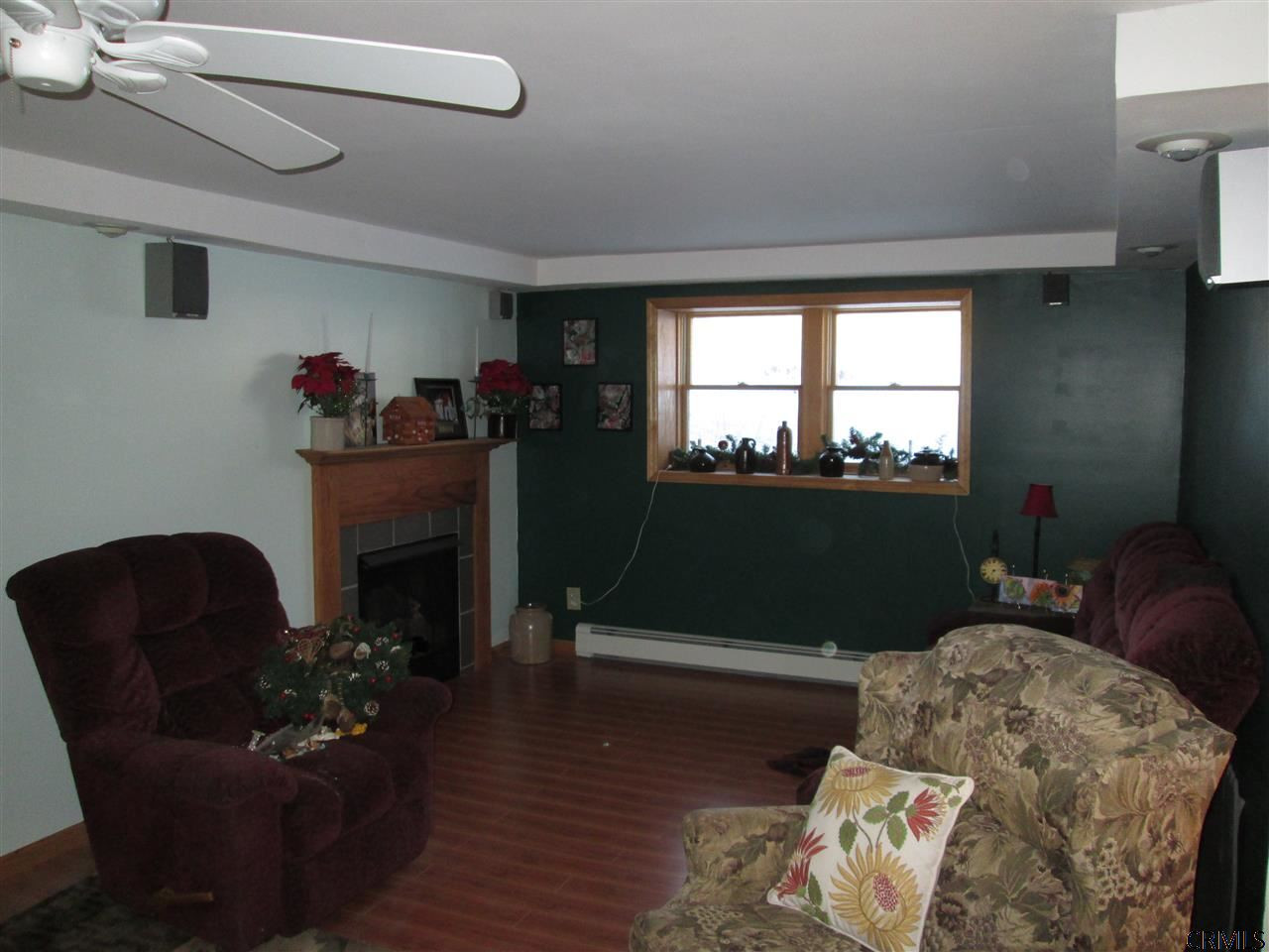138 Carpenter Road Pittstown, NY 12094 - Photo 3 of 24 Photo 3