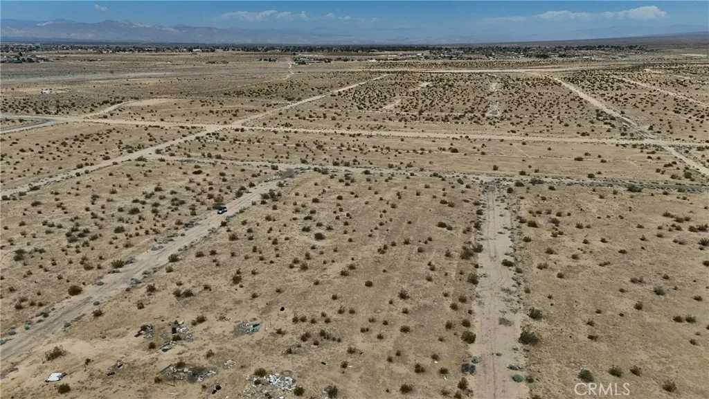 739 106th Edwards, CA 93523 - Photo 5 of 10