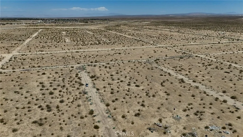 739 106th Edwards, CA 93523 - Photo 6 of 10