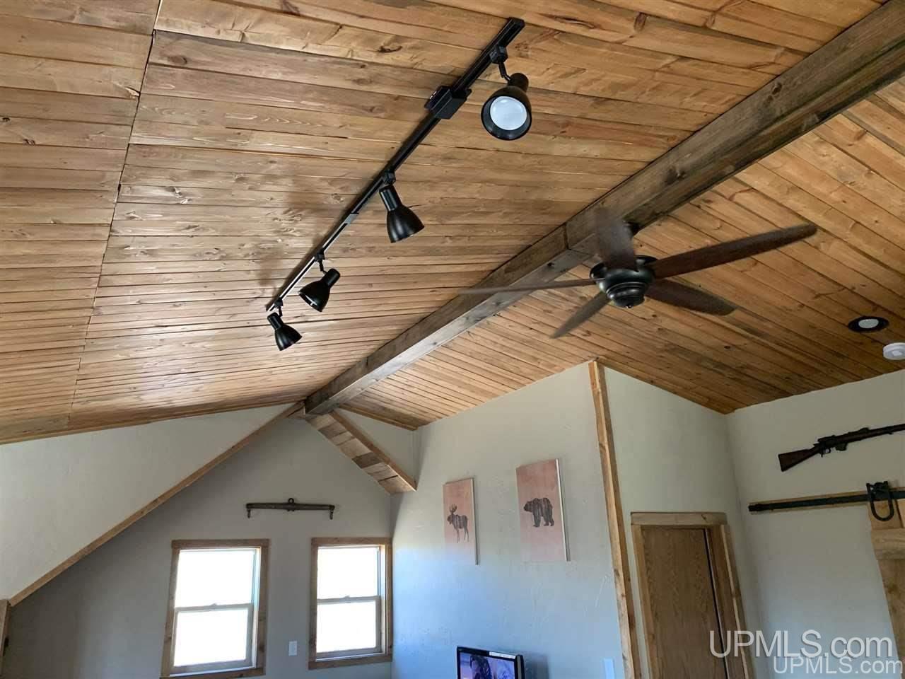 207 Osterlund Road Iron River, MI 49935 - Photo 6 of 35 Gallery Image 6