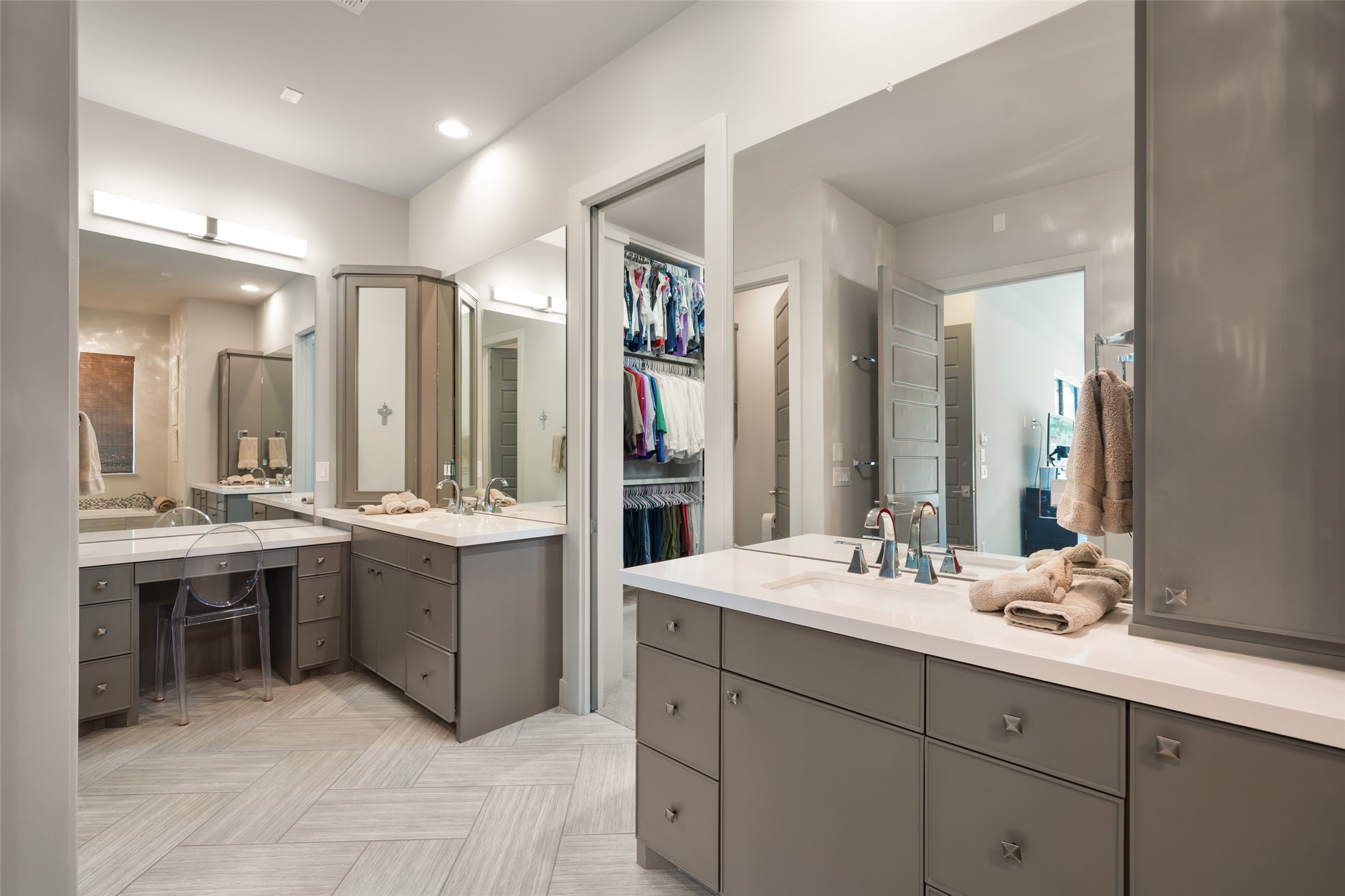 24902 Delaney Knoll Spring, TX 77389 - Photo 16 of 49 a bathroom with a double vanity sink mirror and double