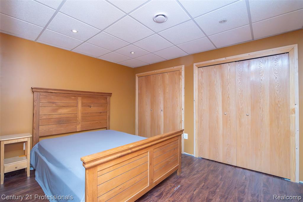6591 Windiate Road Clarkston, MI 48346 - Photo 35 of 44