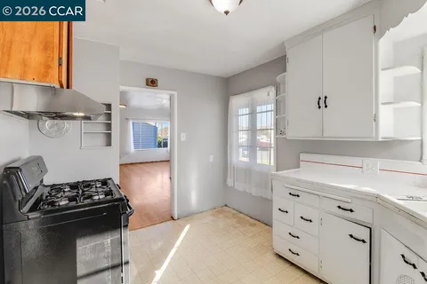 $389,000 | 2614 Chanslor Avenue, Richmond, CA 94804