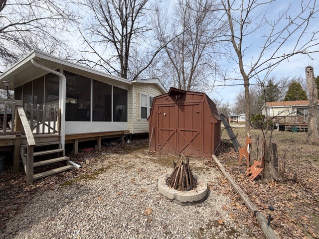 2795 East 28th Road Marseilles, IL 61341 - Photo 4 of 69 a house view with a backyard space