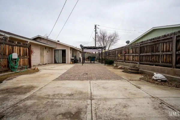 a backyard of a house