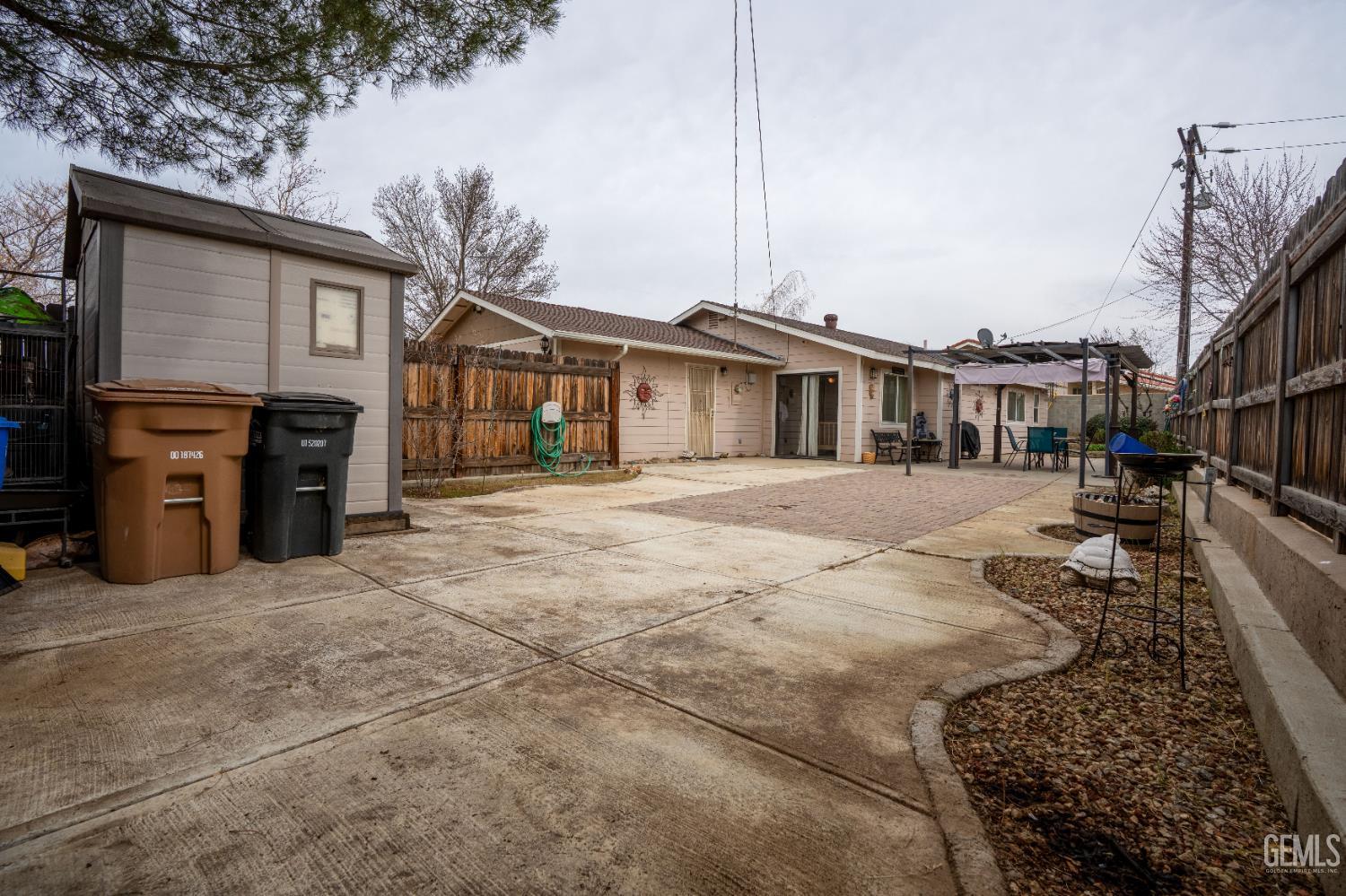 Undisclosed Address Tehachapi, CA 93561 - Photo 20 of 21 a view of a house with a yard