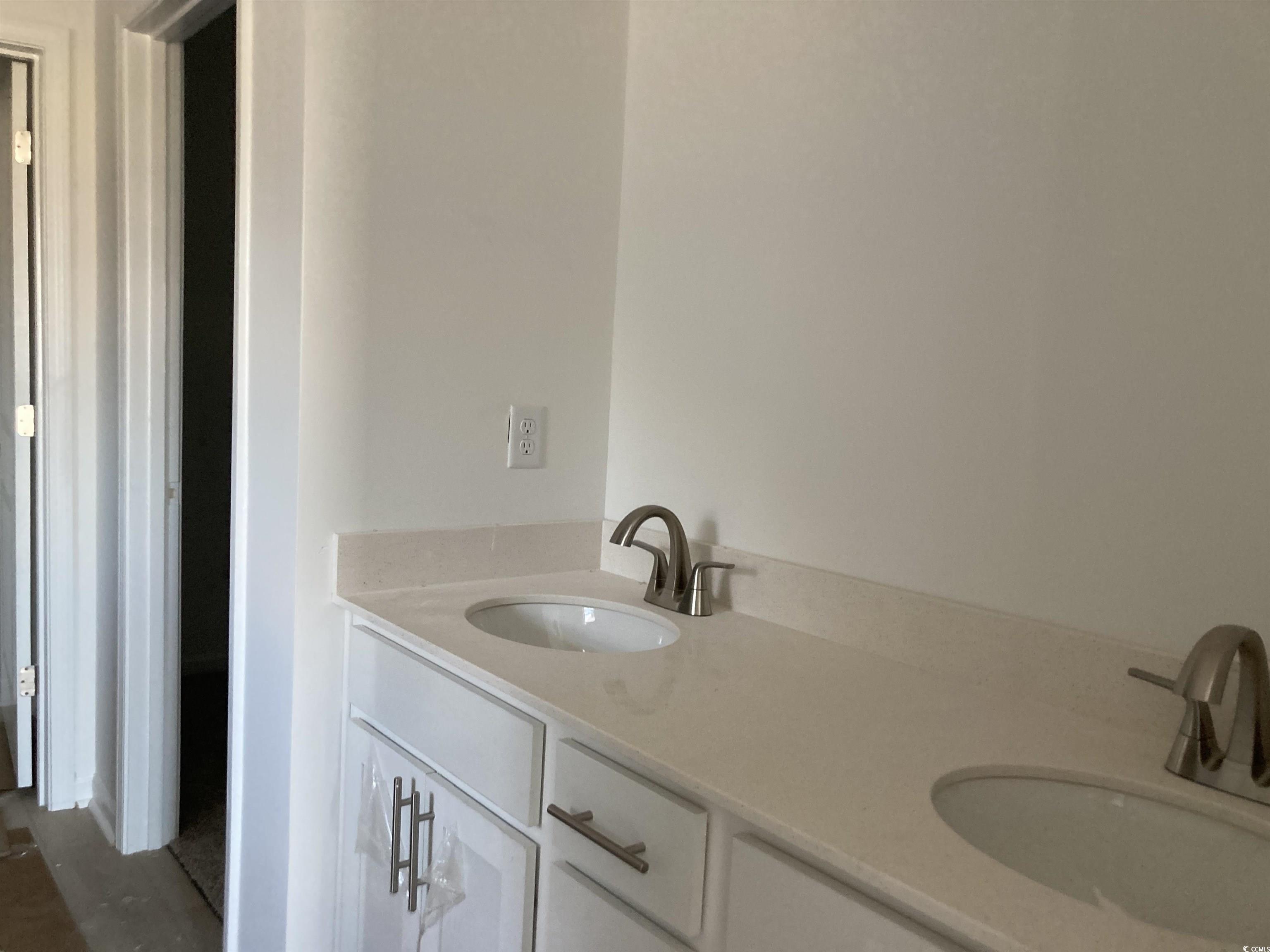 146 River Birch Drive Loris, SC 29569 - Photo 17 of 21 Full bath with double vanity