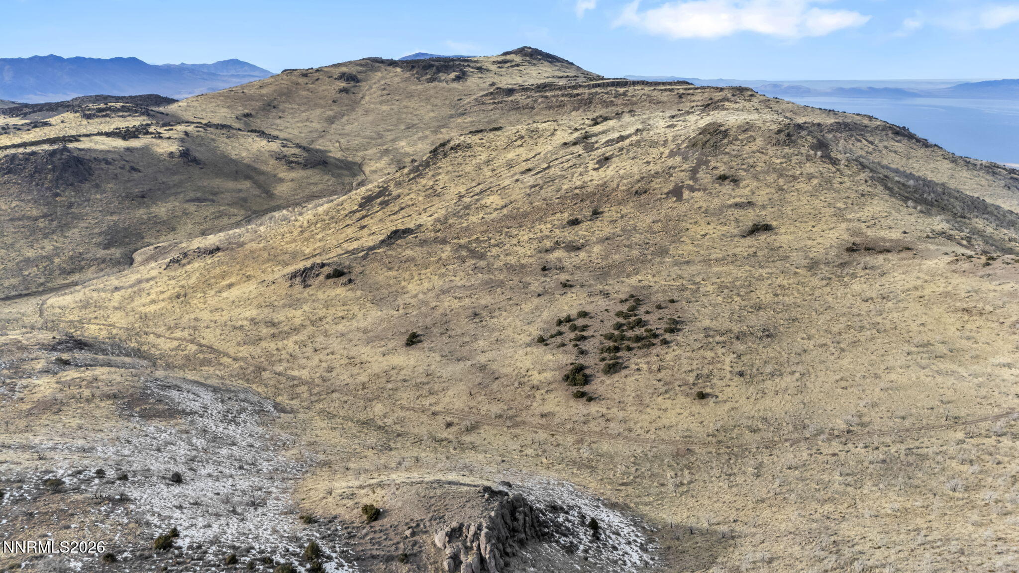 405 Stallion Drive Reno, NV 89510 - Photo 5 of 26 25-web-or-mls-405-stallion-dr