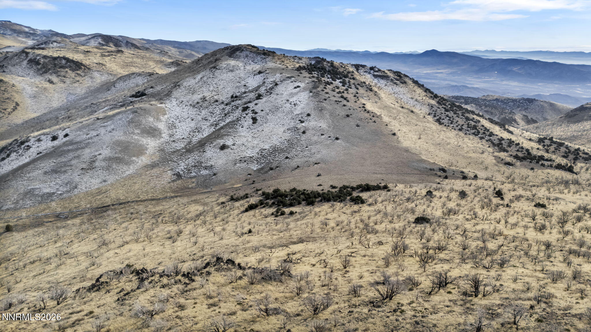 405 Stallion Drive Reno, NV 89510 - Photo 6 of 26 1-web-or-mls-405-stallion-dr