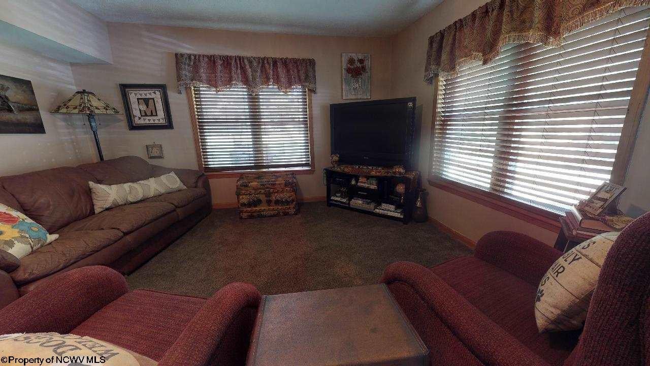 1713 Bingamon Road Worthington, WV 26591 - Photo 5 of 19 Gallery Image 5