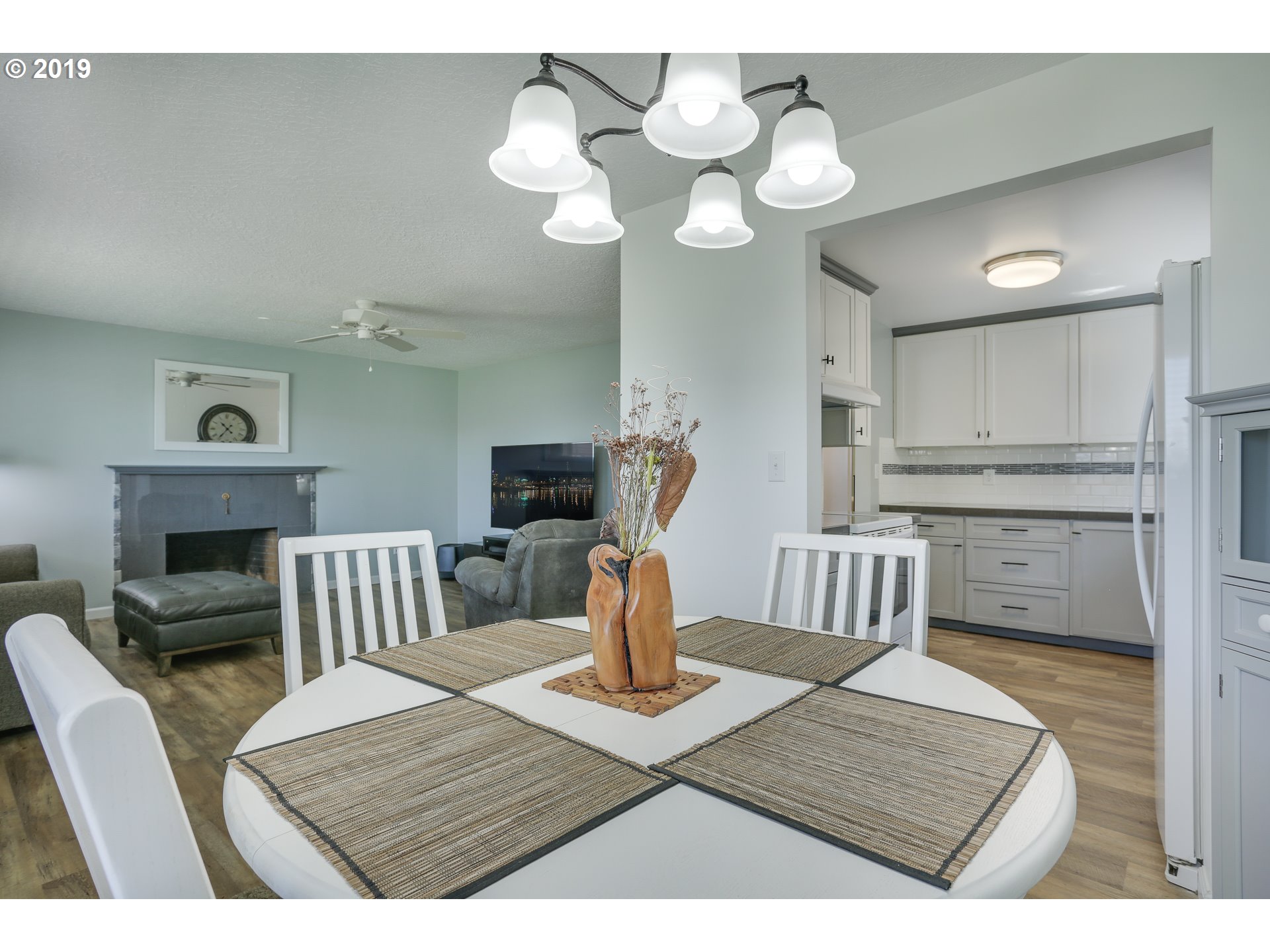 1194 Stanfield Road Woodburn, OR 97071 - Photo 11 of 24 Gallery Image 11