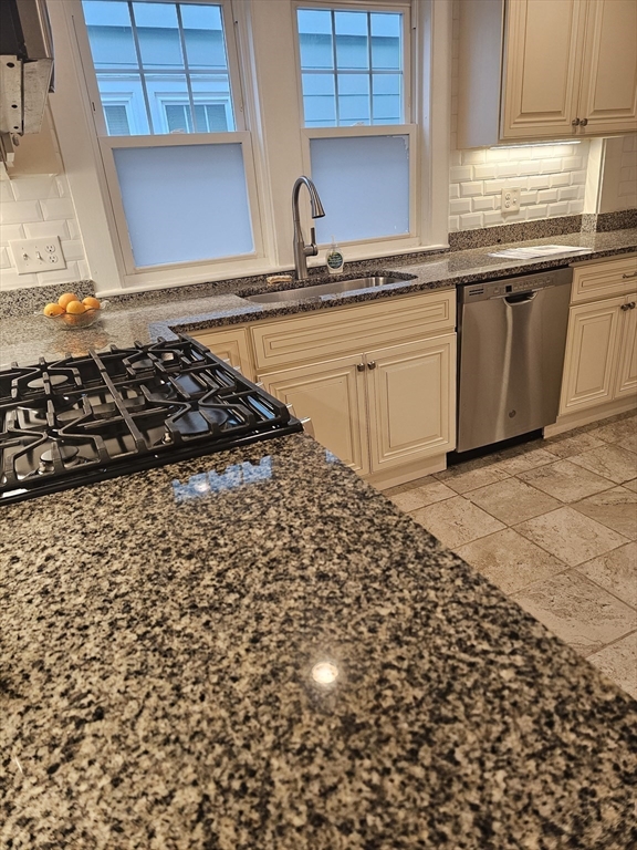 71 Palfrey Street, Unit 71 Watertown, MA 02472 - Photo 14 of 16