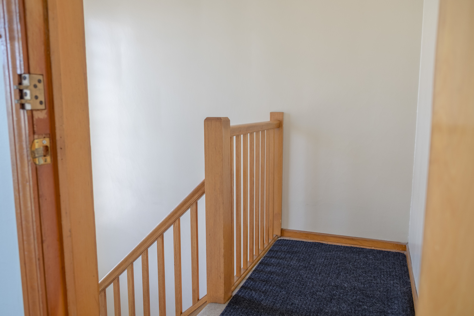 5520 South Pulaski Road, Unit 2 Chicago, IL 60629 - Photo 34 of 44 a view of a hallway with wooden floor