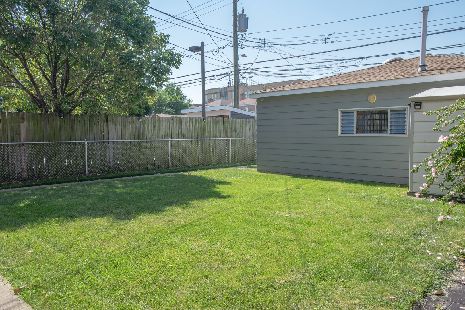 5520 South Pulaski Road, Unit 2 Chicago, IL 60629 - Photo 37 of 44