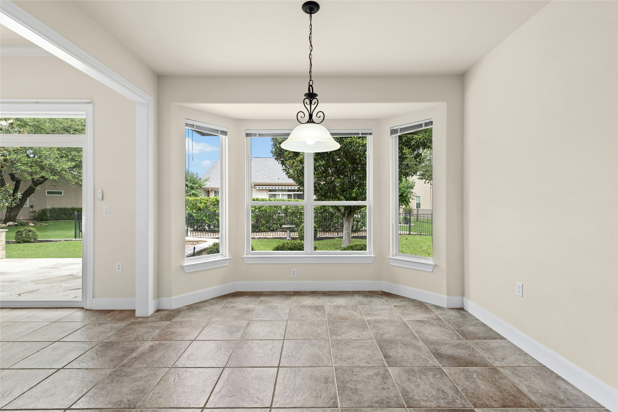 107 San Antonio Road Georgetown, TX 78633 - Photo 18 of 35