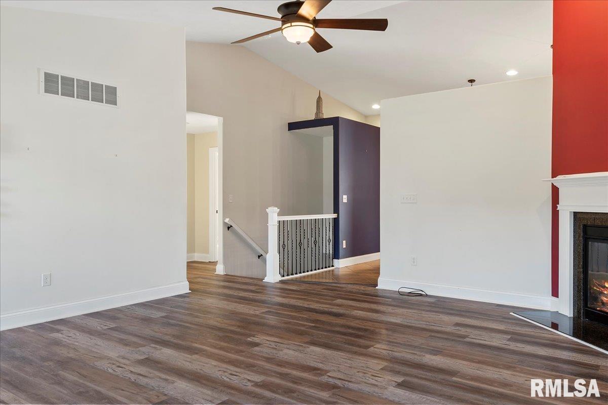 7307 Torrington Way Springfield, IL 62711 - Photo 6 of 44