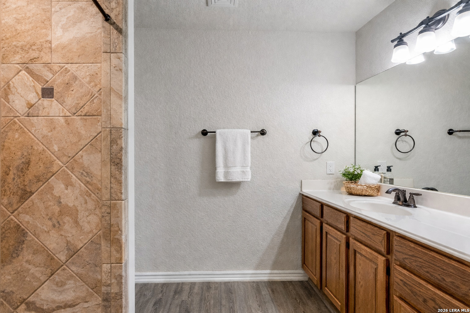 210 Inwood Poteet, TX 78065 - Photo 11 of 19