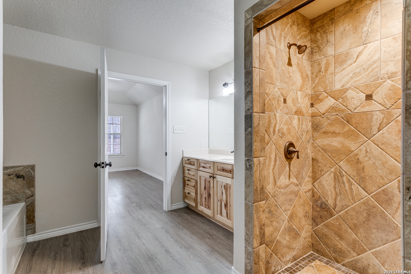 210 Inwood Poteet, TX 78065 - Photo 8 of 19