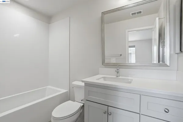 $899,900 | 817 Tranquility Circle, Unit 4, Livermore, CA 94551