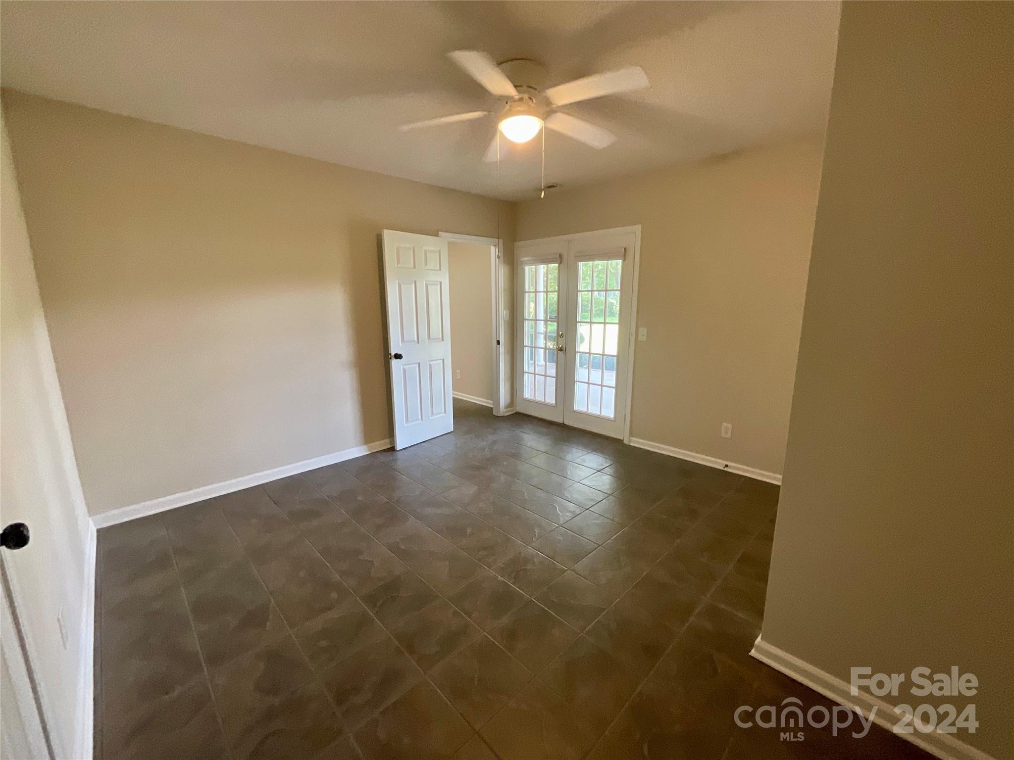 242 Spring Run Road Mooresville, NC 28117 - Photo 30 of 44 Gallery Image 30