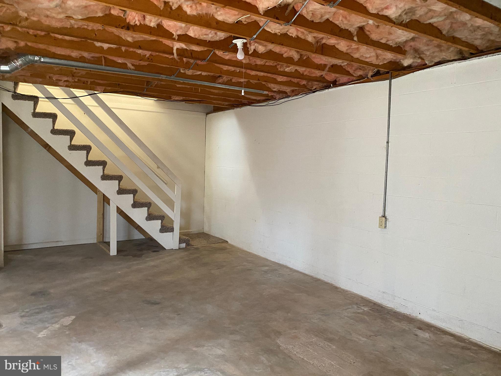 41 Comptons Road Castleton, VA 22716 - Photo 15 of 35 Lower level partially finished.