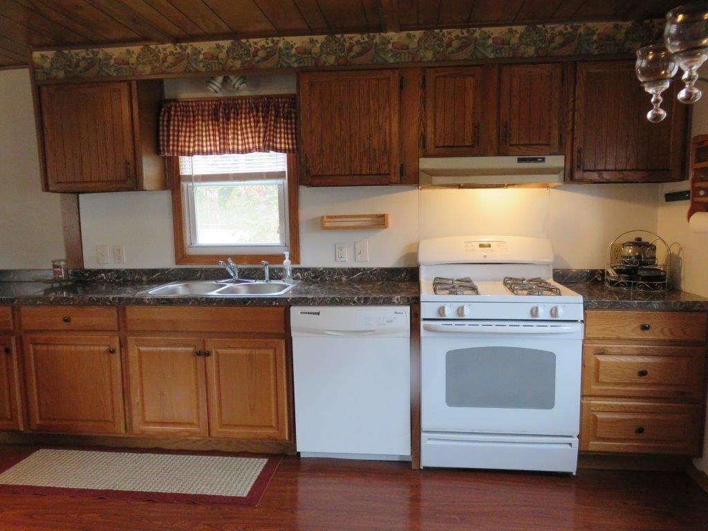 51 Stevens Road Canaan, NH 03741 - Photo 4 of 35