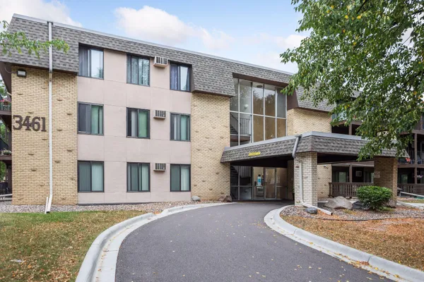 $99,000 | 3461 Kent Street, Unit 1116, Shoreview, MN 55126