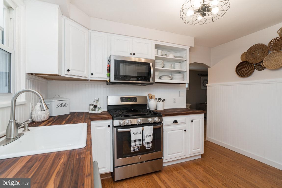 116 West Henry Street Palmyra, NJ 08065 - Photo 11 of 34 Gallery Image 11