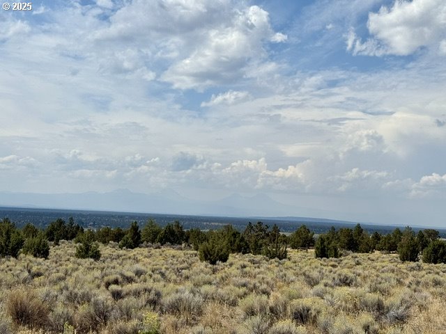 Southwest Mecate Lane, Unit TL330 Powell Butte, OR 97753 - Photo 3 of 10