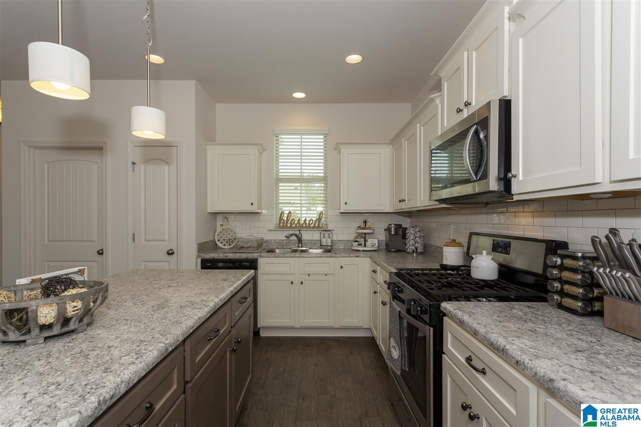 2022 Preston Lane Chelsea, AL 35043 - Photo 16 of 35