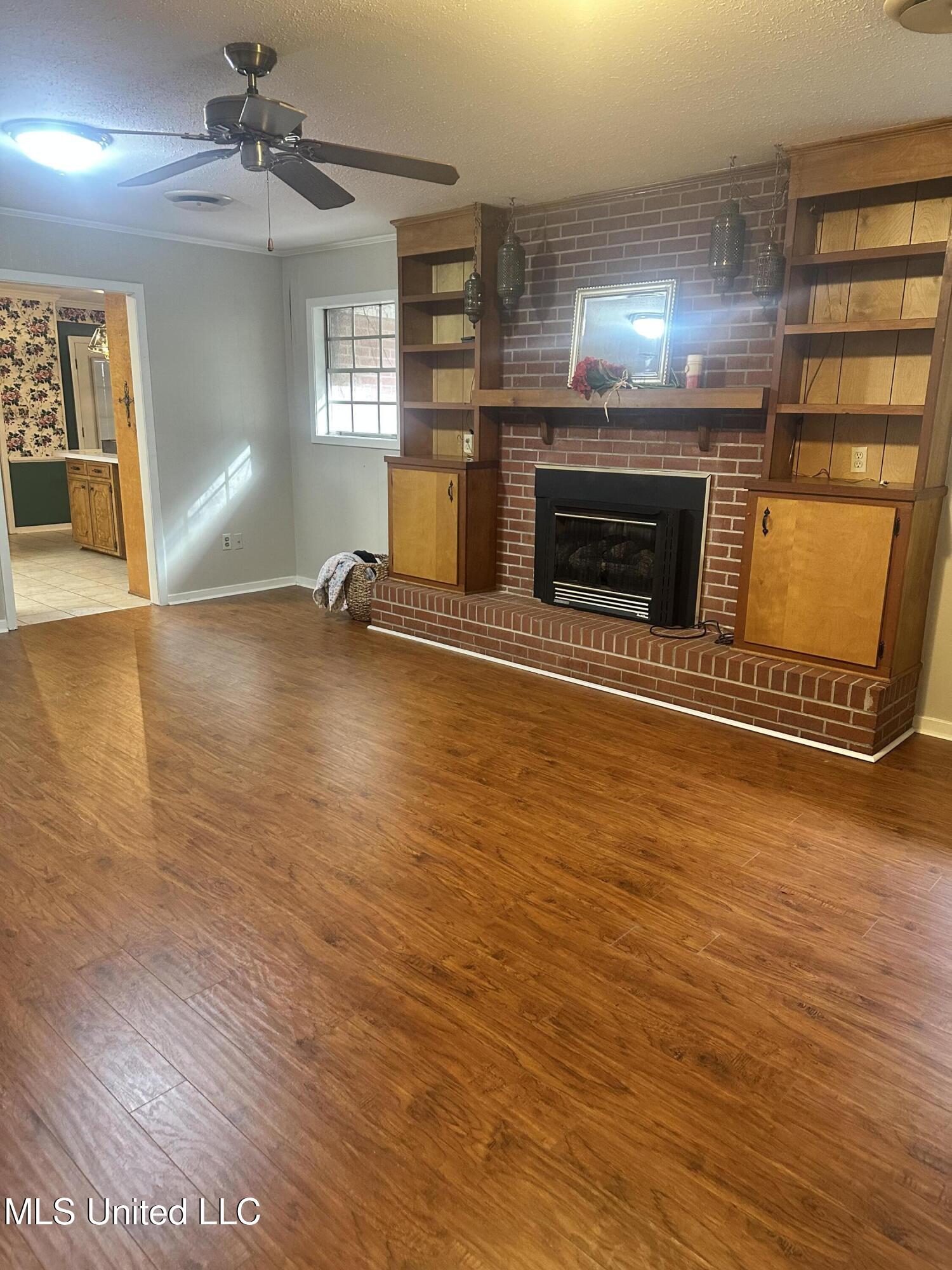 231 Zelma Lane Florence, MS 39073 - Photo 14 of 38 IMG_3817