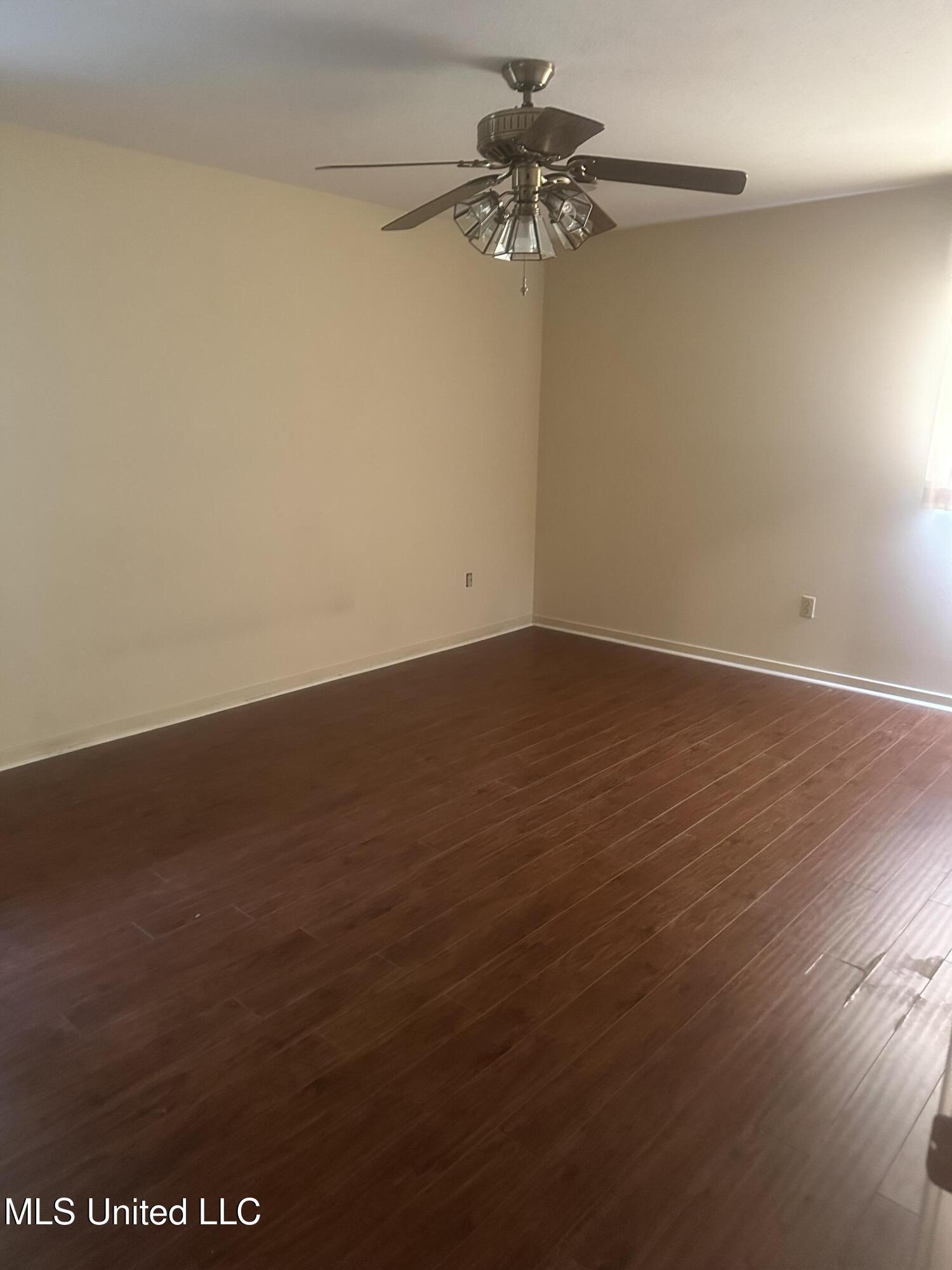 231 Zelma Lane Florence, MS 39073 - Photo 21 of 38 IMG_3809