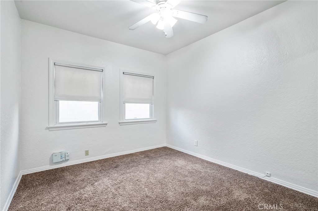 929 East 37th Street Long Beach, CA 90807 - Photo 20 of 32