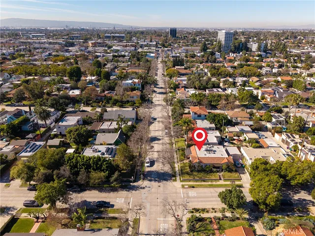 $3,200 | 929 East 37th Street, Long Beach, CA 90807