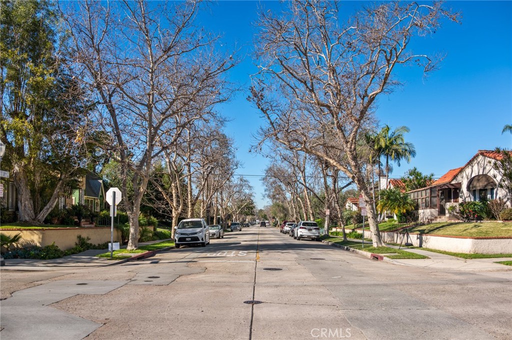 929 East 37th Street Long Beach, CA 90807 - Photo 32 of 32