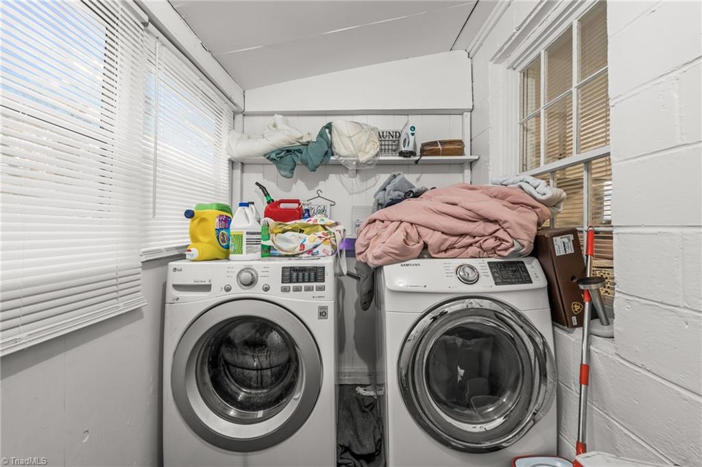 231 Dorothy Street High Point, NC 27262 - Photo 16 of 24