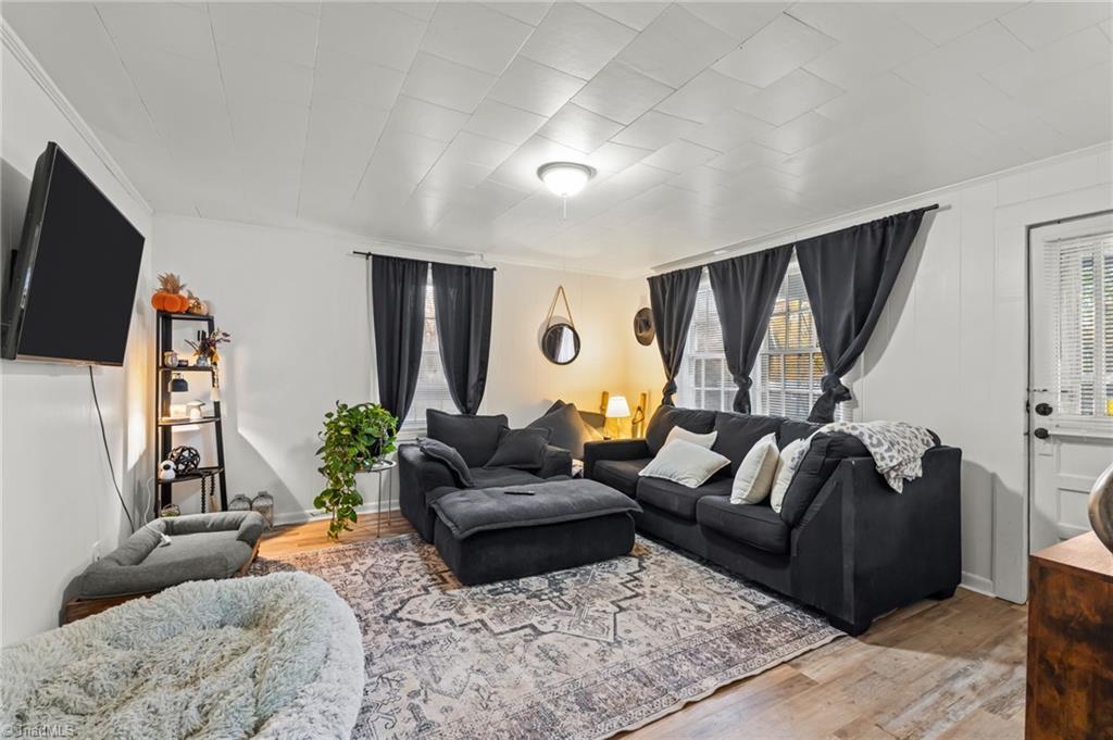 231 Dorothy Street High Point, NC 27262 - Photo 6 of 24